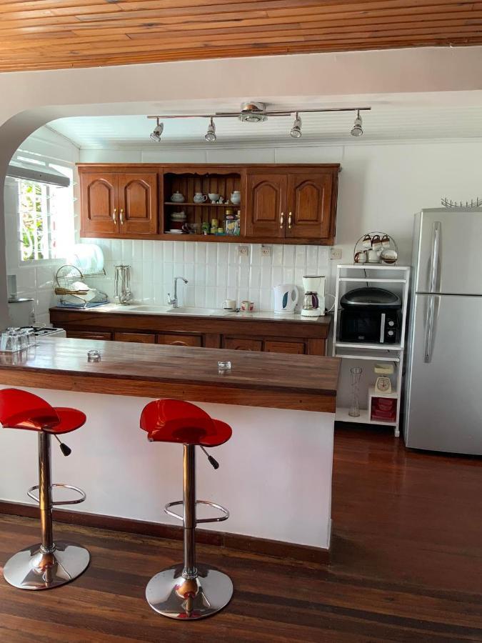 Villa Eden Wood Ivato  ภายนอก รูปภาพ
