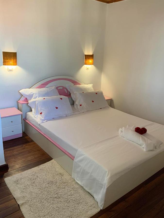 Villa Eden Wood Ivato  ภายนอก รูปภาพ